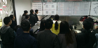 一日之計(jì)在于晨，畢加仿佛走回匆匆那年