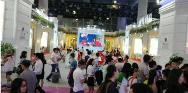 畢加展覽為美博會的展臺設(shè)計搭建傾盡一生，只為遇見最美的你