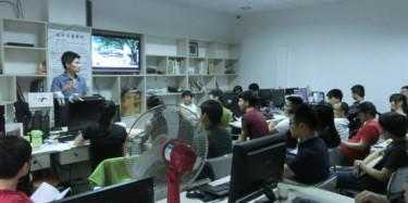 客戶為本，畢加展覽召開設(shè)計業(yè)務(wù)模擬溝通會議