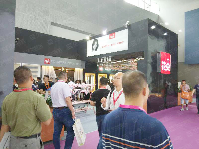 花央智能——門(mén)窗展設(shè)計(jì)搭建