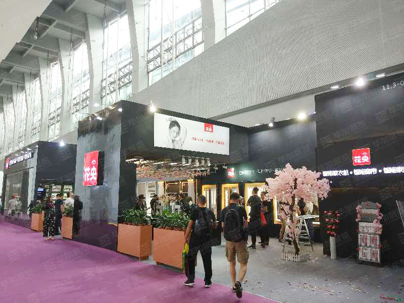 花央智能——門(mén)窗展設(shè)計(jì)搭建