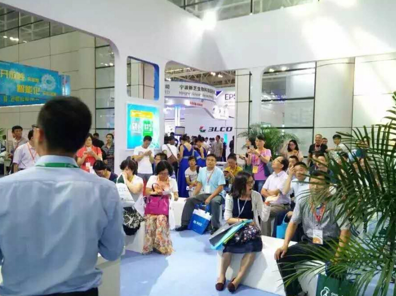 藍鴿集團——教育展展臺設計搭建 藍鴿集團——教育展展臺設計搭建